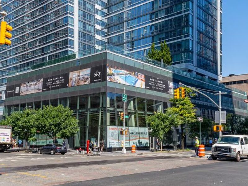605 West 42nd, 605 West 42nd Street, New York, NY