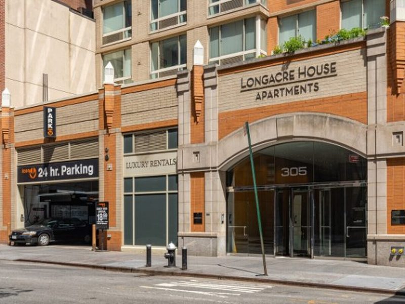 Longacre, 305 West 50th Street, New York, NY